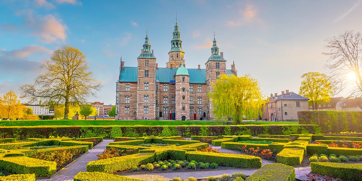 Top 10 places to propose in europe Rosenberg Castle