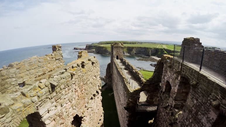 Tantallon-Castle co Marten-Suhre