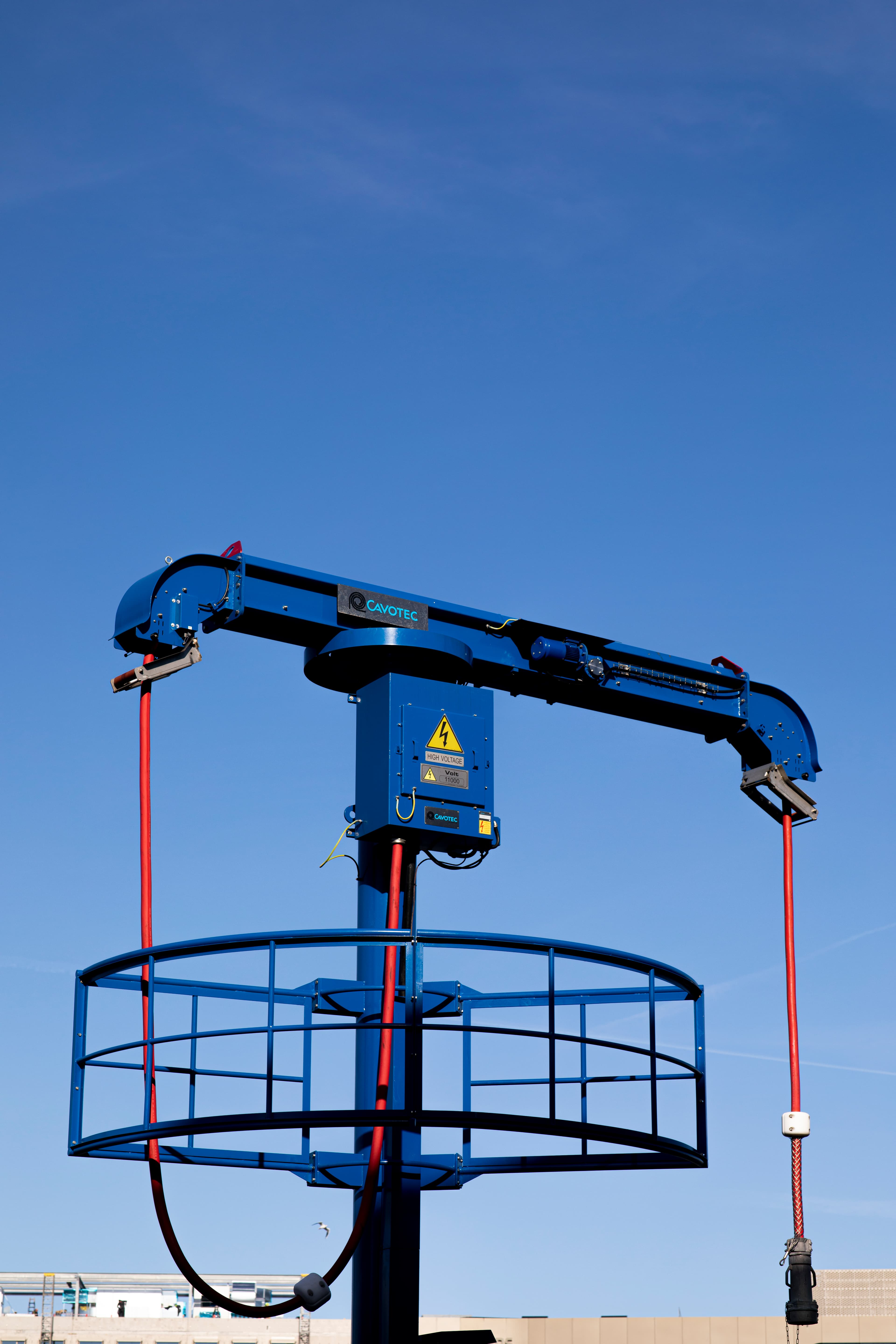 Shore power, Ship to shore, onshore