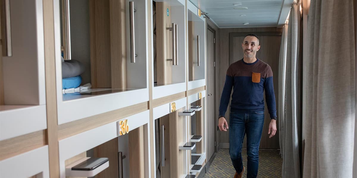 Capsule Hotel - Sleeping Pods