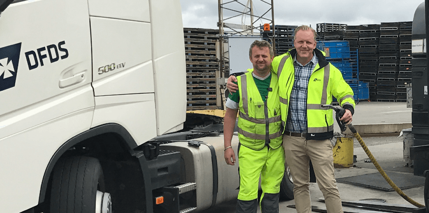 DFDS employees in Gothenburg using bio oil