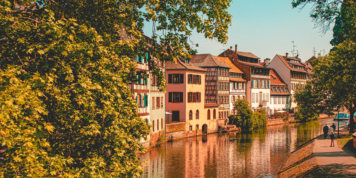 top places france Hero