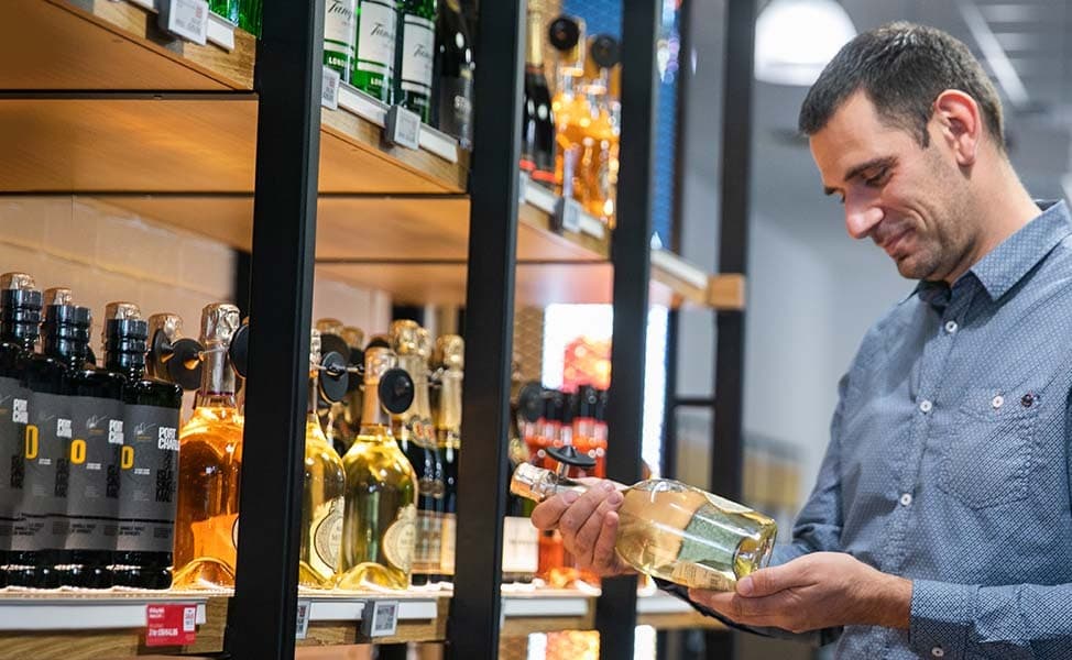 Calais Duty Free Shop