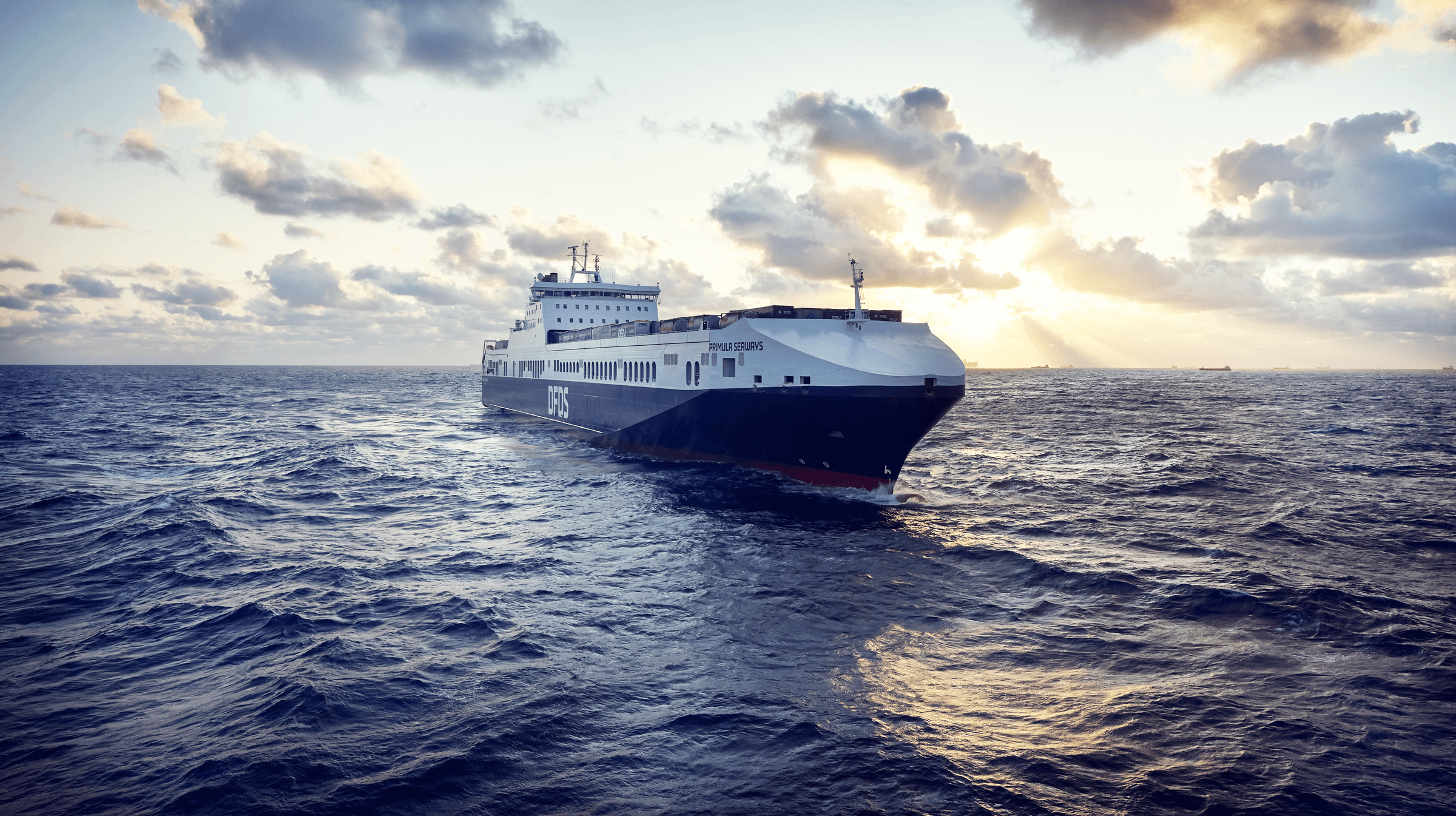 DFDS RoRo Cargo Primula Seaways crossing the North Sea