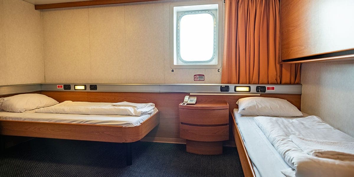 Accessible cabin